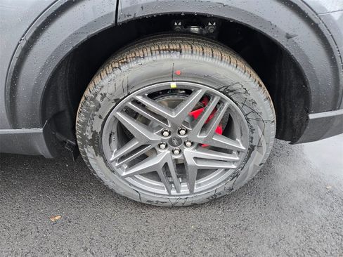 New 2026 Ford Explorer ST w/ Sun And Sound Package image 9