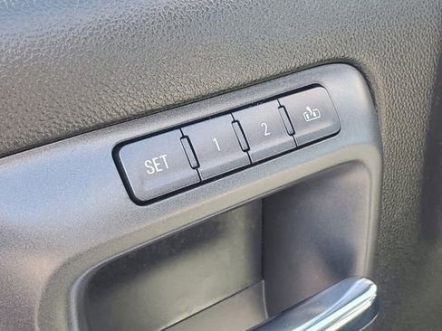 Used 2015 Chevrolet Silverado 1500 LTZ w/ LTZ Plus Package AWD/4WD image 14