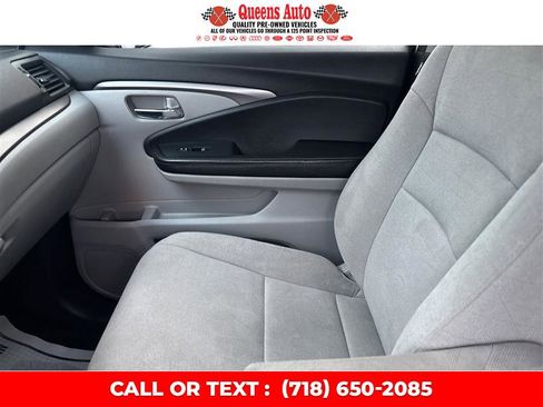 Used 2020 Honda Pilot EX image 23