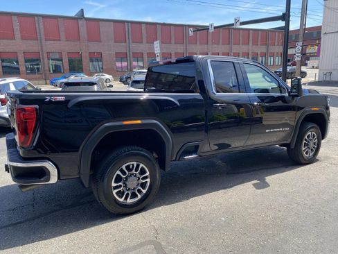 Certified 2025 GMC Sierra 2500 SLE AWD/4WD image 7