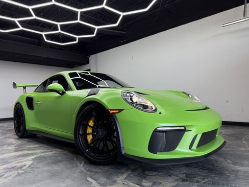 Used 2019 Porsche 911 GT3 RS RWD image 7