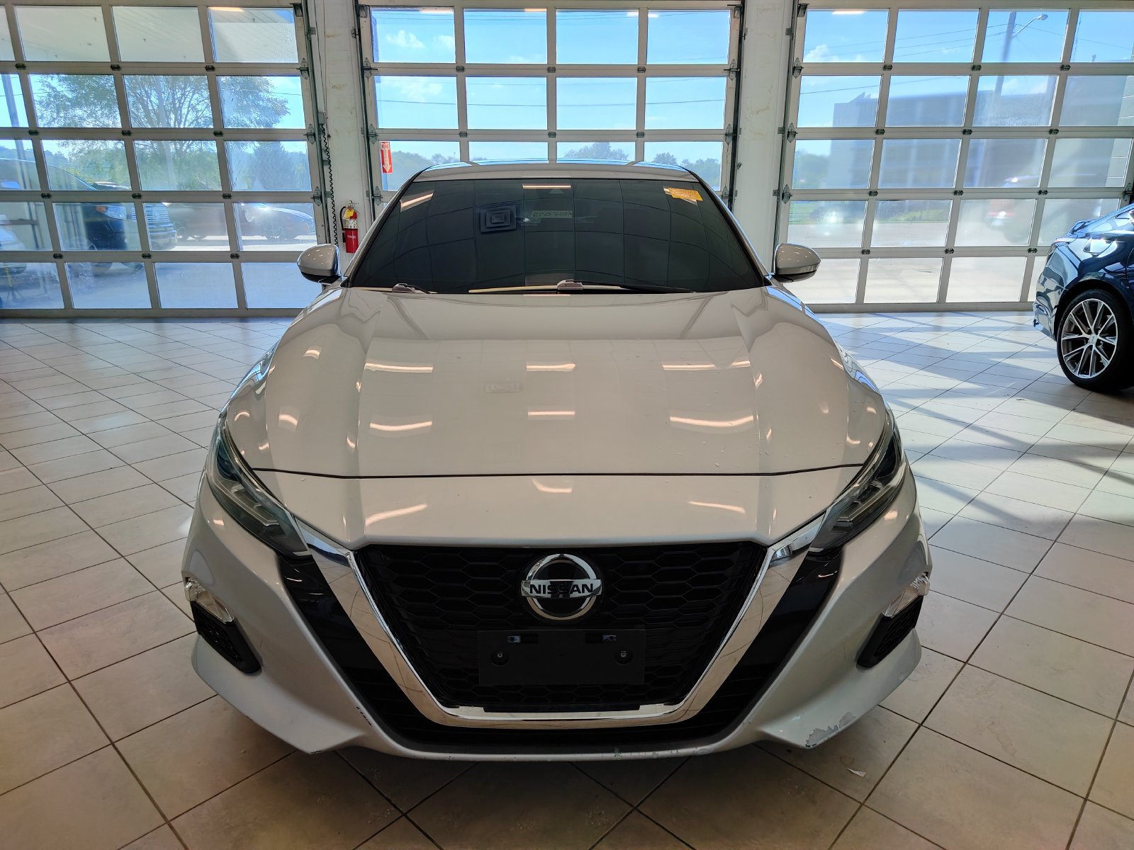 Used 2021 Nissan Altima 2.5 SV FWD image 8