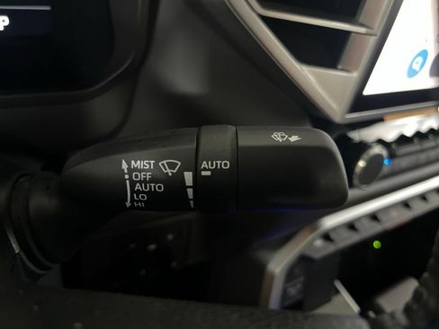 Used 2024 Toyota Tundra Platinum AWD/4WD image 64