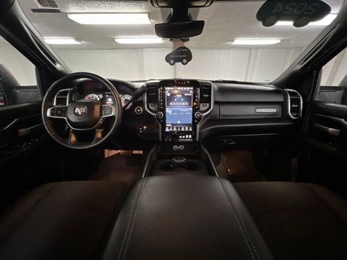 Used 2024 RAM 2500 Big Horn w/ Sport Appearance Package image 20