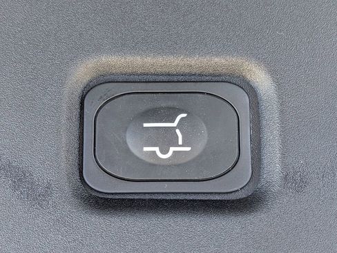 New 2026 Ford Expedition Active image 12