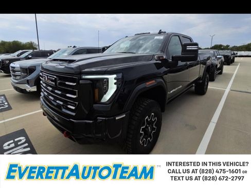 Used 2026 GMC Sierra 2500 AT4X AWD/4WD image 1