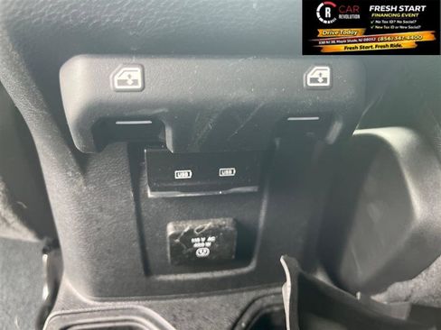 Used 2022 Jeep Gladiator Overland AWD/4WD image 29