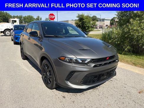 Used 2025 Dodge Hornet GT AWD/4WD image 2