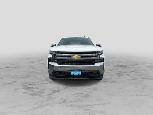 Used 2021 Chevrolet Silverado 1500 LT image 3