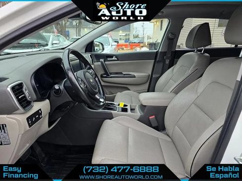 Used 2017 Kia Sportage EX w/ EX Technology Package AWD/4WD image 6