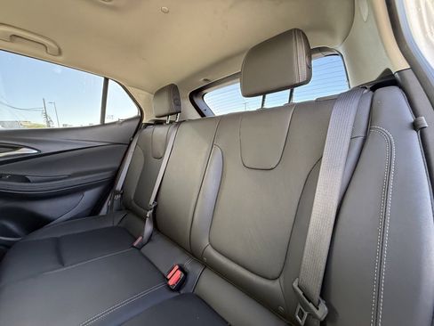 Used 2024 Buick Encore GX Sport Touring image 7