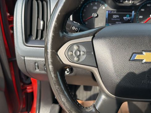 Used 2016 Chevrolet Colorado Z71 AWD/4WD image 30