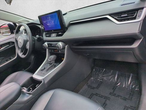 Certified 2023 Toyota RAV4 XLE Premium AWD/4WD image 22