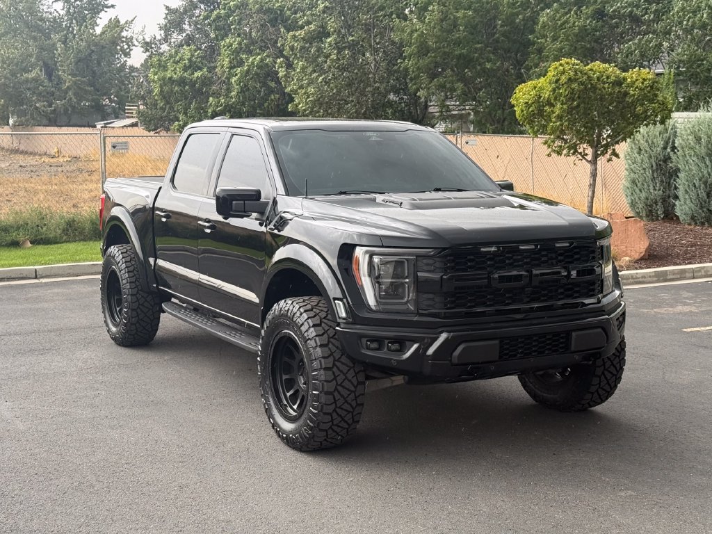 Used 2022 Ford F150 Raptor w/ Equipment Group 801A High AWD/4WD image 2