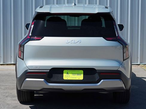 Used 2024 Kia EV9 Light Long Range image 51