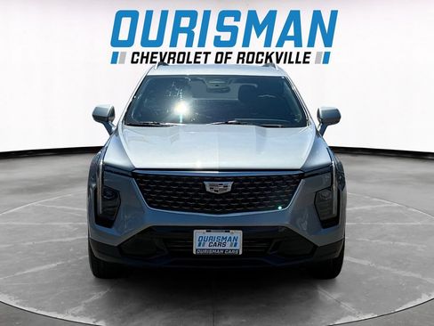 Used 2024 Cadillac XT4 Premium Luxury AWD/4WD image 8