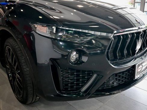Used 2022 Maserati Levante Modena AWD/4WD image 9