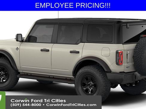 New 2026 Ford Bronco Outer Banks AWD/4WD image 1