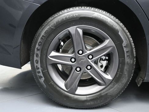 Used 2023 Chevrolet Malibu LS image 11