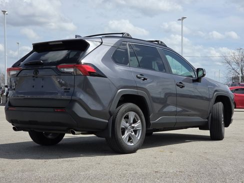 Used 2024 Toyota RAV4 XLE w/ Convenience Package image 18