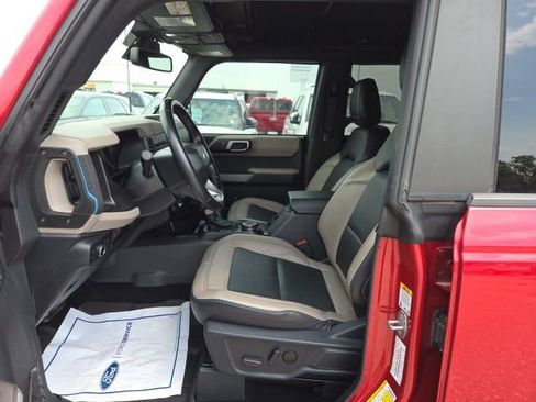 Used 2021 Ford Bronco Wildtrak AWD/4WD image 37