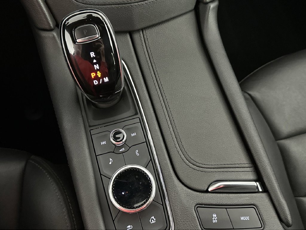 Used 2020 Cadillac XT5 Premium Luxury FWD image 19