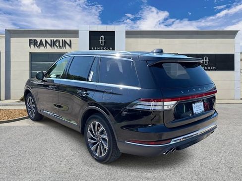 New 2026 Lincoln Aviator AWD image 5