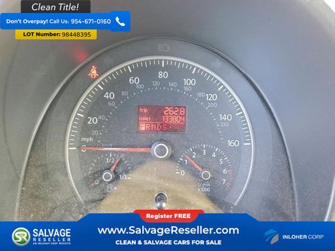 Used 2010 Volkswagen Beetle Convertible image 12