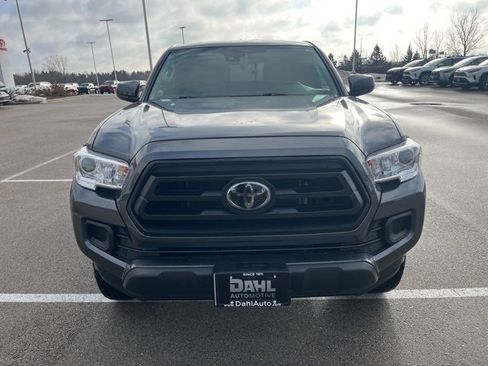 Used 2022 Toyota Tacoma SR image 2