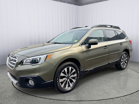 Used 2016 Subaru Outback 3.6R Limited AWD/4WD image 12