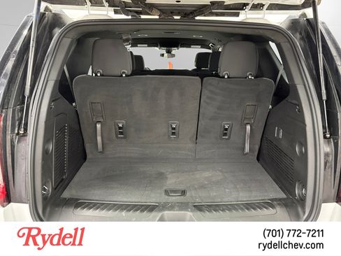 Used 2022 GMC Yukon SLE w/ Gmc Pro Safety Plus Package image 18