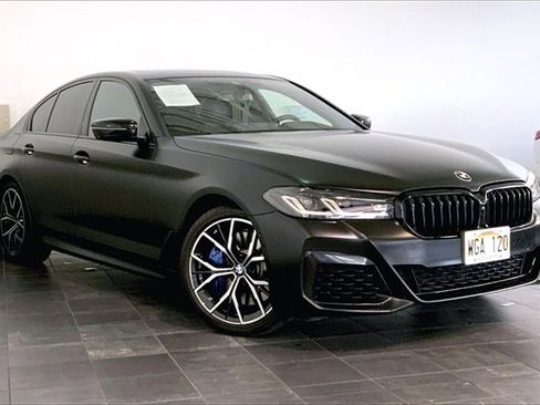 Used 2021 BMW 540i w/ M Sport Package image 2