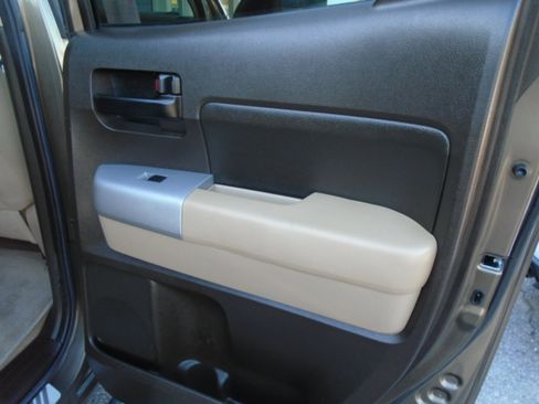 Used 2007 Toyota Tundra SR5 image 11