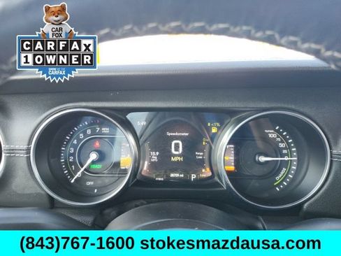 Used 2023 Jeep Wrangler Unlimited Sahara w/ Cold Weather Group AWD/4WD image 28
