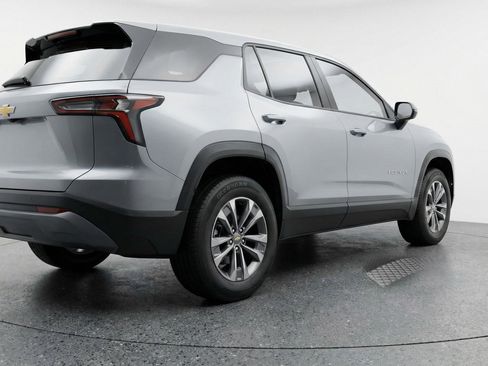 Used 2025 Chevrolet Equinox LT image 9