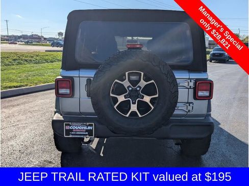 Used 2021 Jeep Wrangler Unlimited Sport image 7