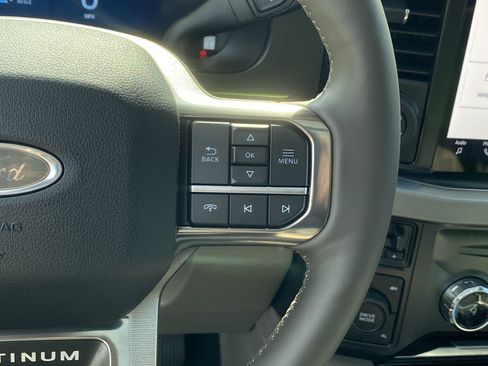 Used 2026 Ford F450 Platinum w/ Platinum Plus Package image 31