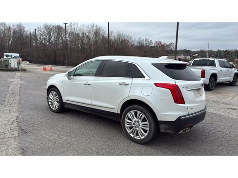 Used 2017 Cadillac XT5 Premium Luxury image 5