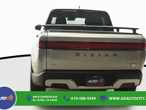 Used 2022 Rivian R1T Adventure AWD/4WD image 15