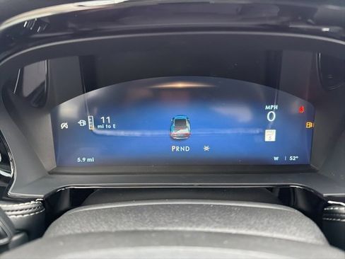 New 2026 Lincoln Corsair Premiere image 10