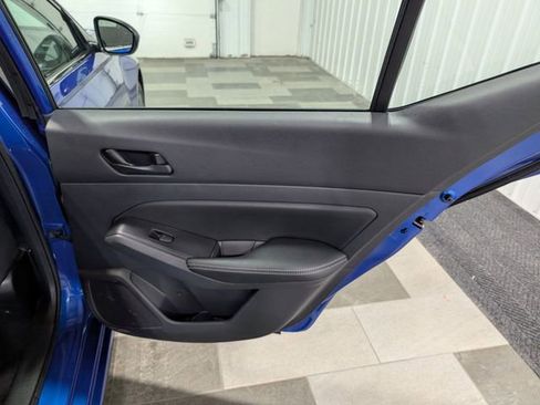 Used 2025 Nissan Altima 2.5 SV image 24