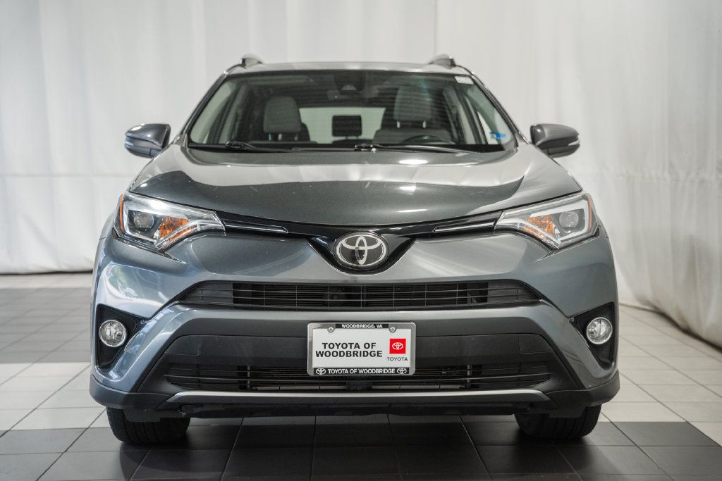 Used 2018 Toyota RAV4 Limited AWD/4WD image 2
