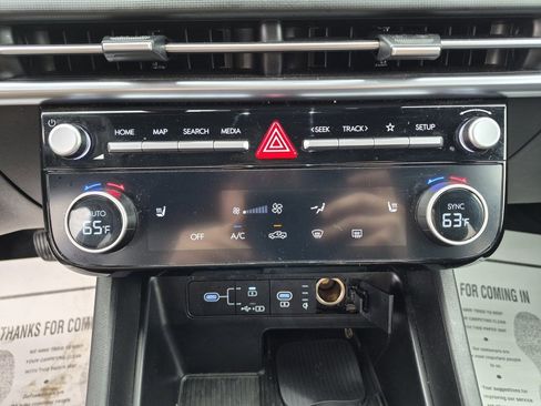 Used 2025 Hyundai Santa Cruz SEL image 21