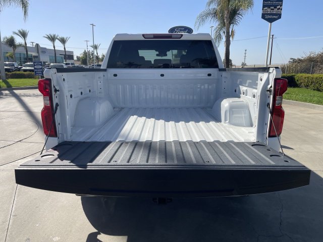 Used 2024 Chevrolet Silverado 1500 RST w/ Z71 Off-Road Package AWD/4WD image 25