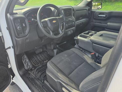 Used 2022 Chevrolet Silverado 1500 W/T RWD image 11