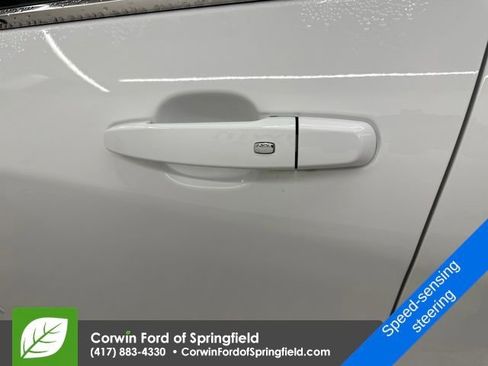 Used 2019 Chevrolet Equinox LT image 20