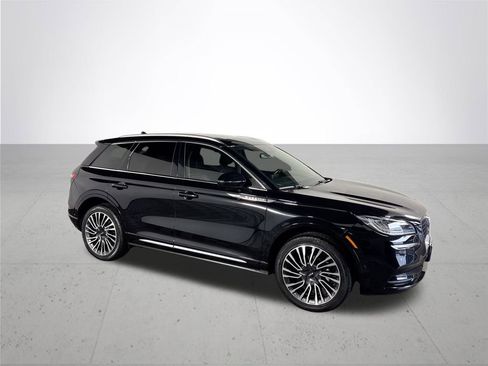 Used 2022 Lincoln Corsair Reserve w/ Equipment Group 201A image 4