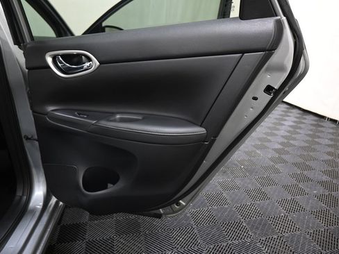 Used 2014 Nissan Sentra SL w/ Premium Package FWD image 24