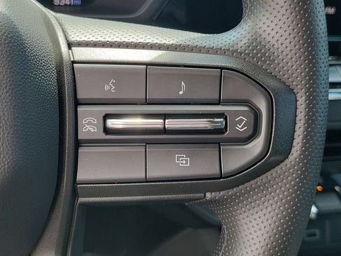 Used 2024 Chevrolet Colorado Trail Boss w/ Technology Package AWD/4WD image 22
