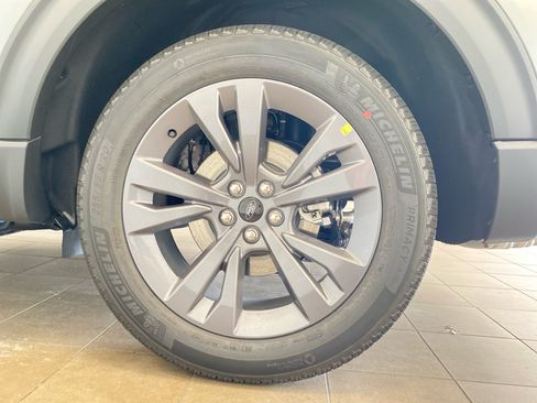 New 2026 Ford Explorer Active w/ Active Comfort Package AWD/4WD image 25